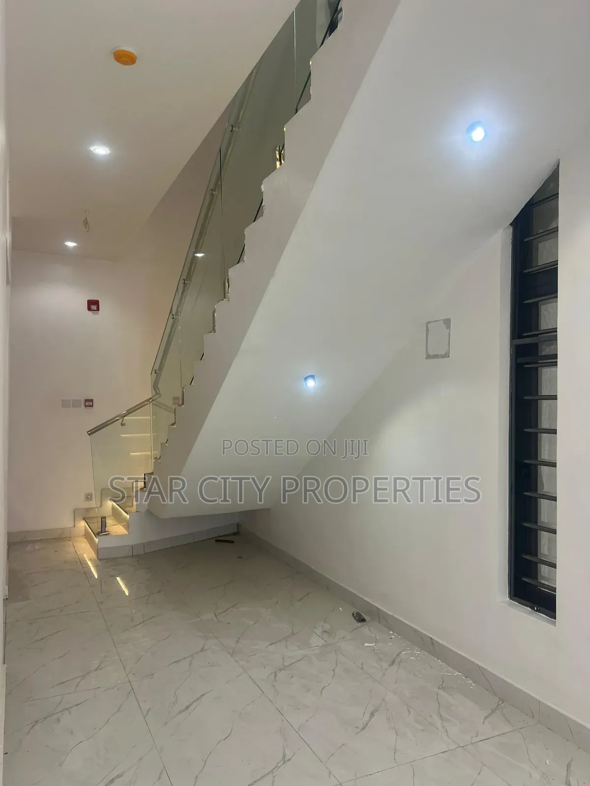4bdrm Duplex in Magodo Phase 1 Lagos for sale in GRA Phase 1