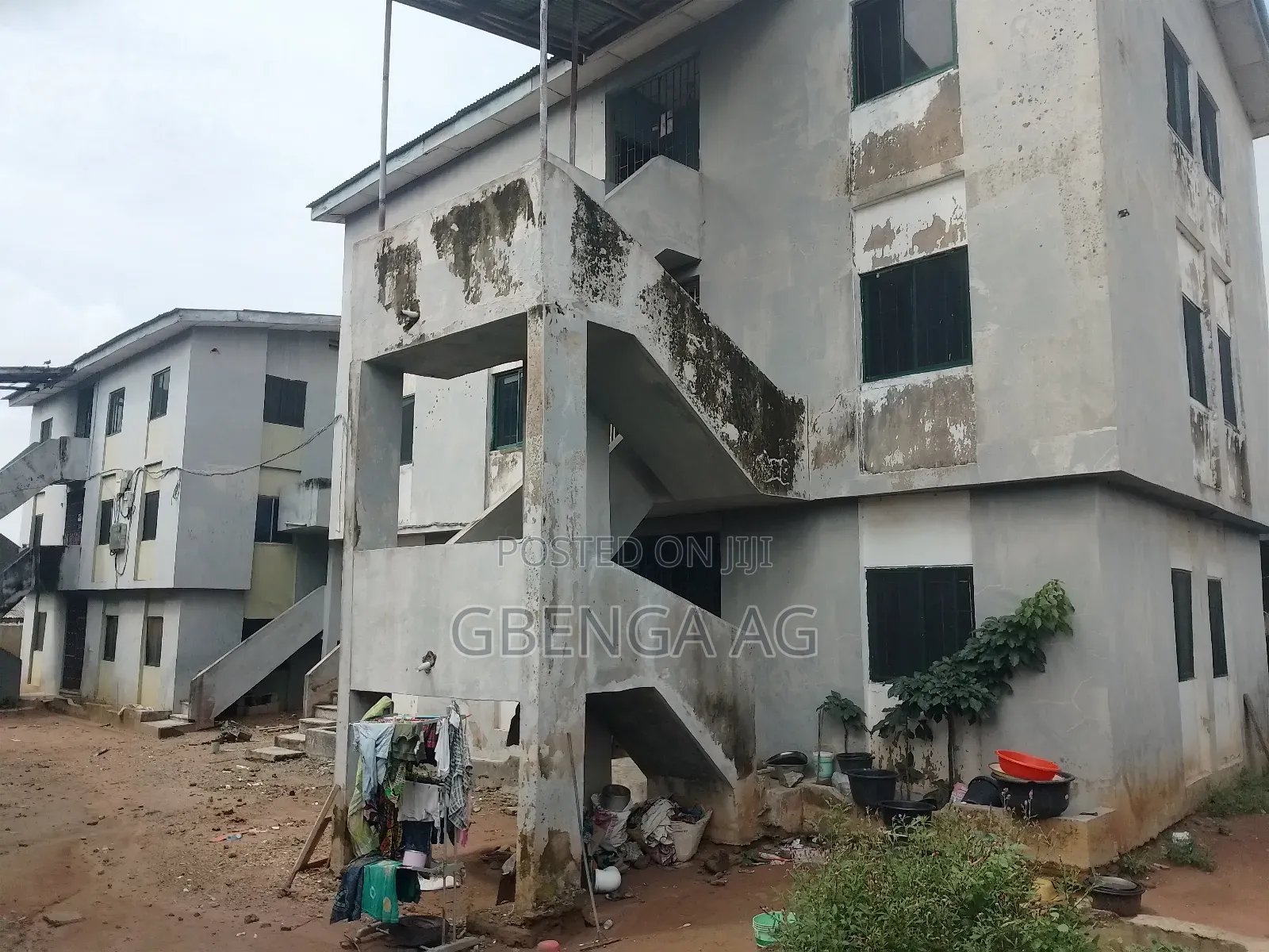 3bdrm Block of Flats in Off Okunola Road, Egbeda for sale in Egbeda