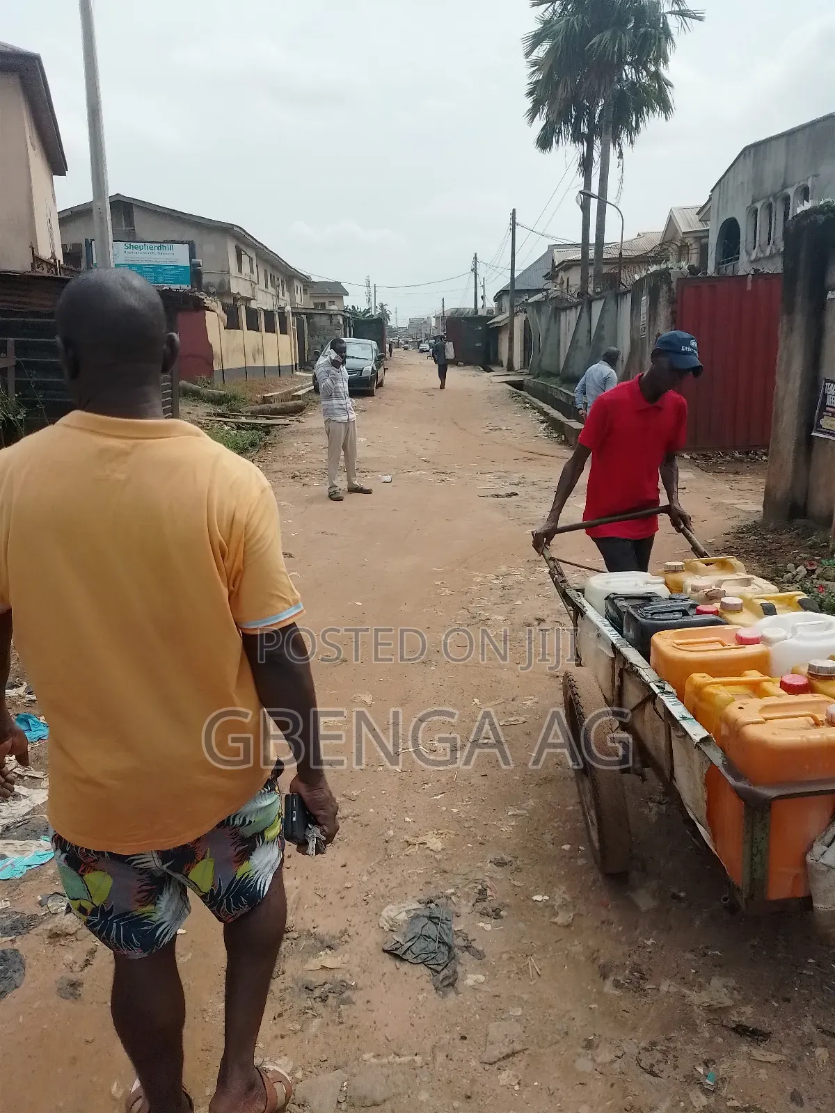 3bdrm Block of Flats in Off Okunola Road, Egbeda for sale in Egbeda