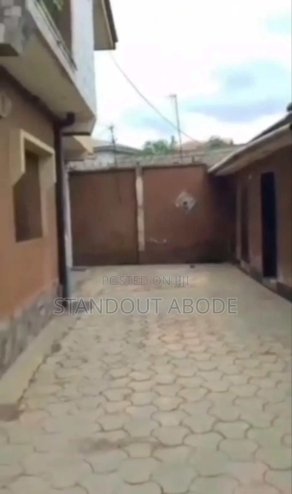 3bdrm Block of Flats in In A Serene And, Igando / Ikotun/Igando in Igando / Ikotun/Igando