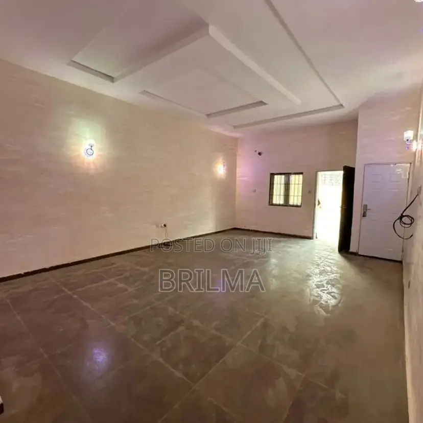3bdrm Apartment in Durumi for sale in Durumi