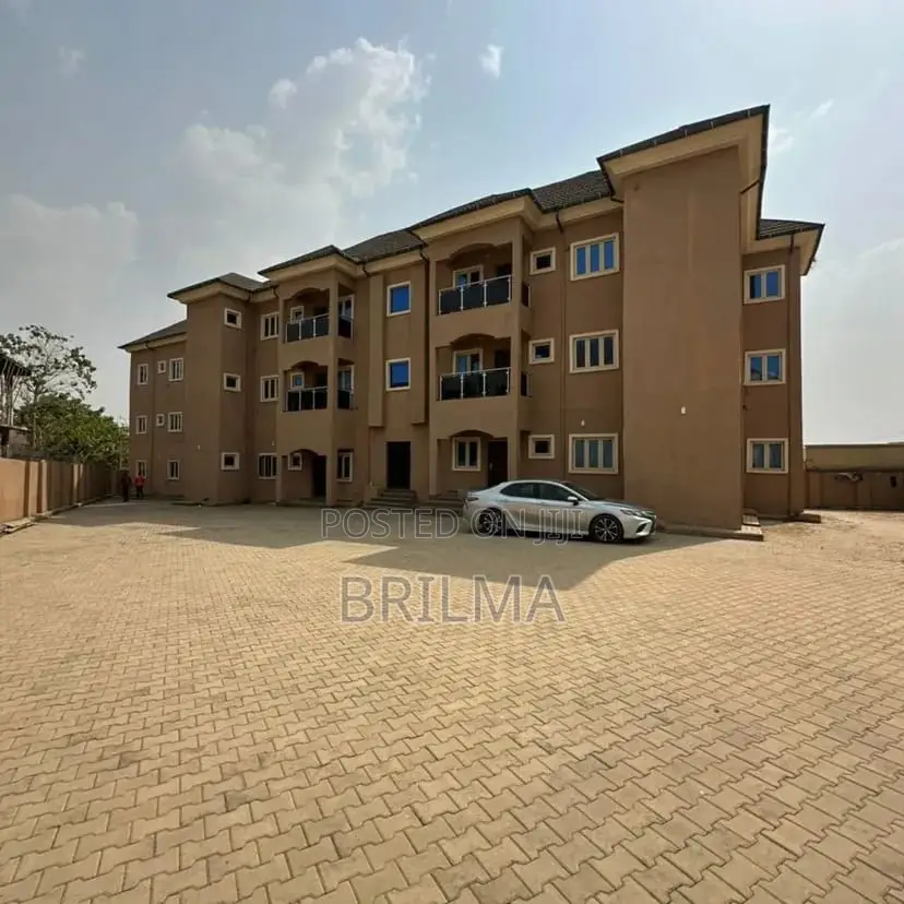 3bdrm Apartment in Durumi for sale in Durumi