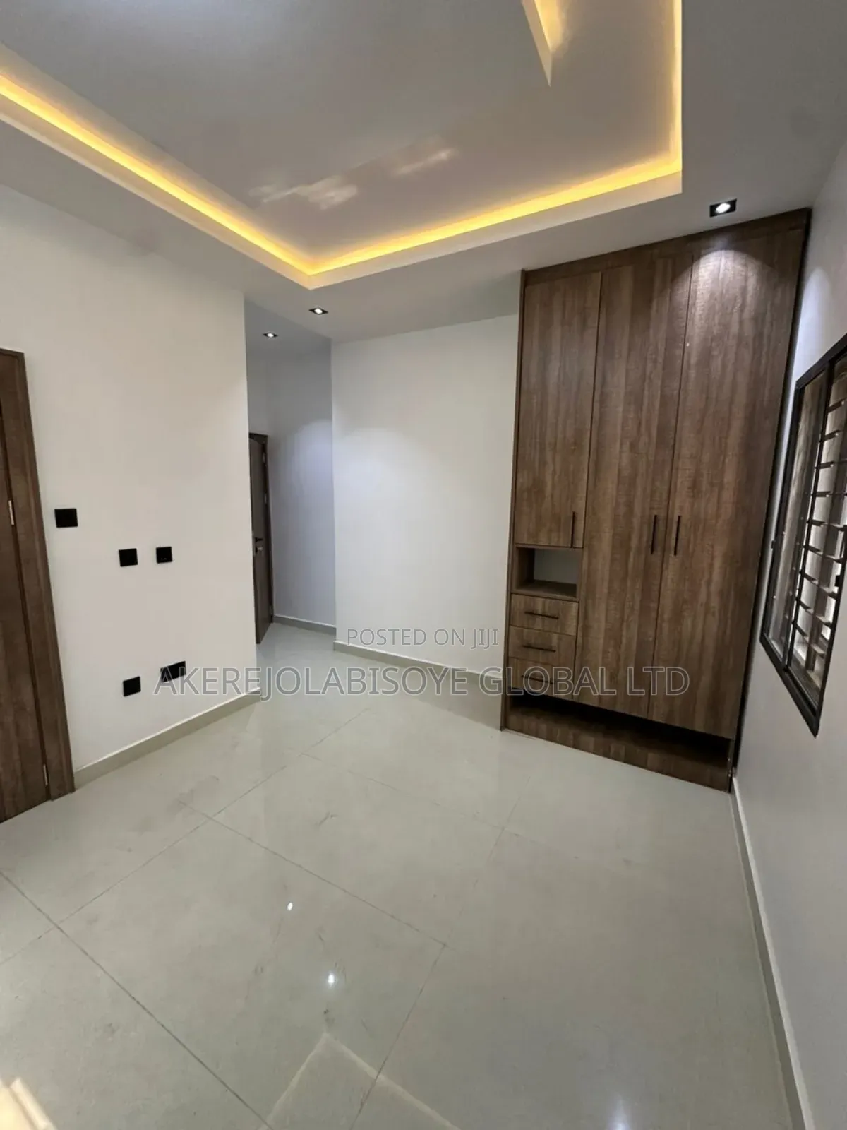 3bdrm Apartment in Jahi Gilmore, Abuja for sale in Jahi