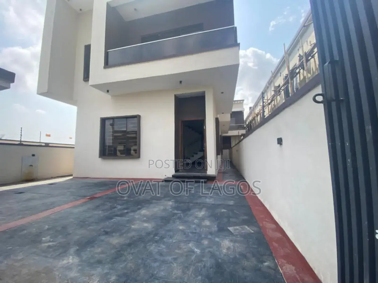 4bdrm Duplex in Ajah for sale in Ajah