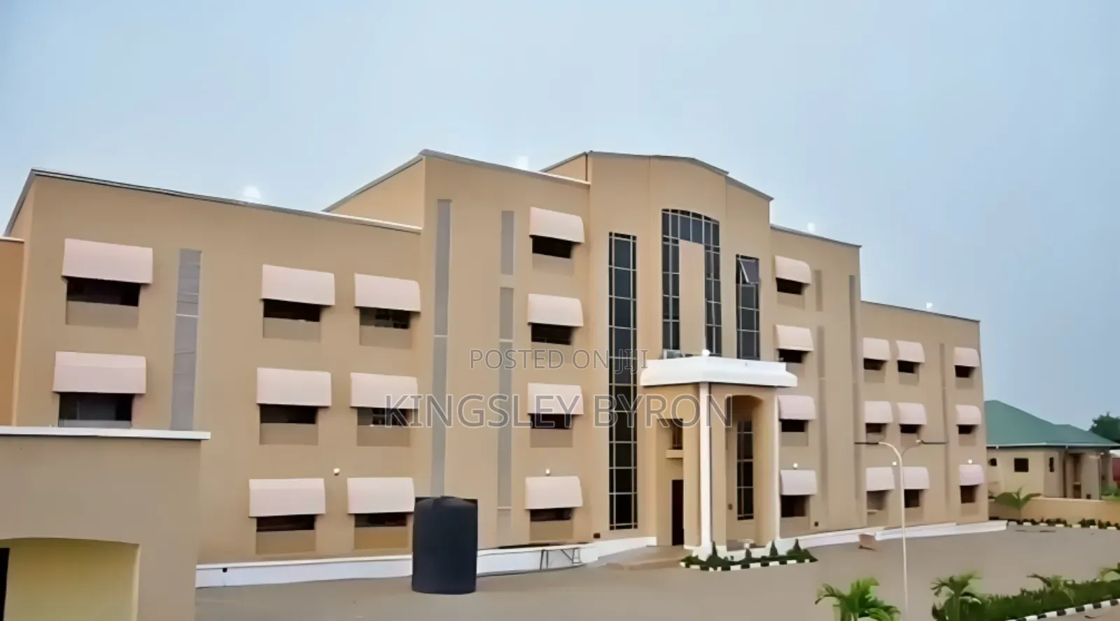 Clean Hot Distressed Hotel for Sale in Mararaba