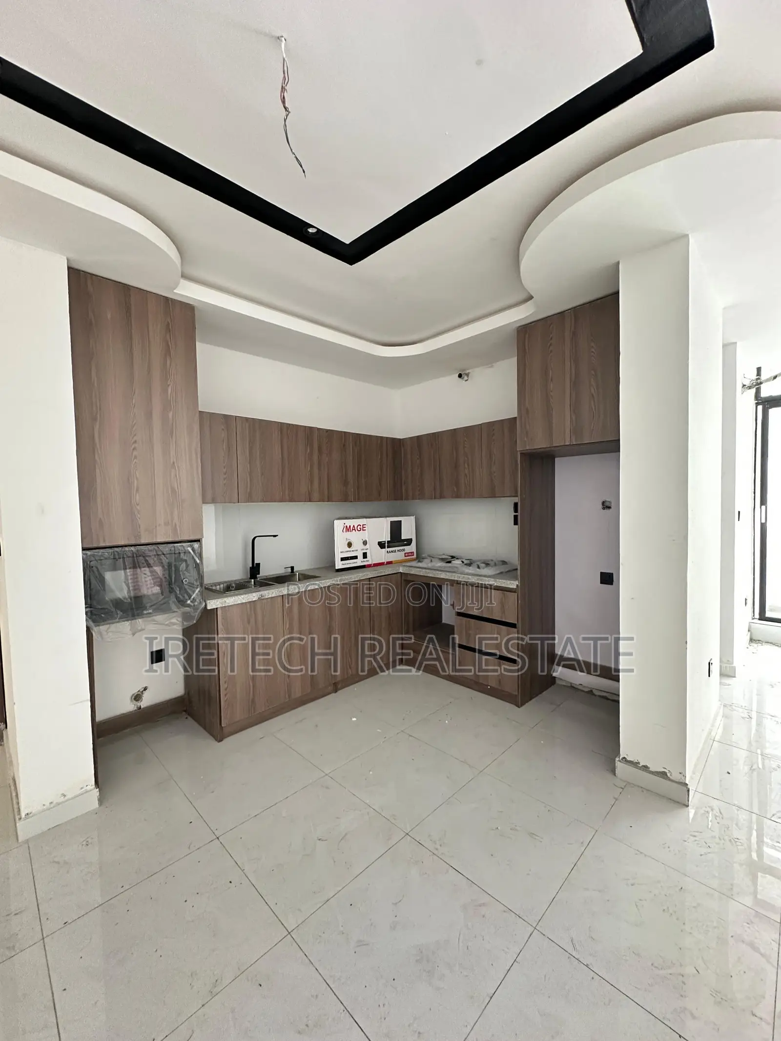 2bdrm Apartment in Ikate Off Freedom for sale in Ikate