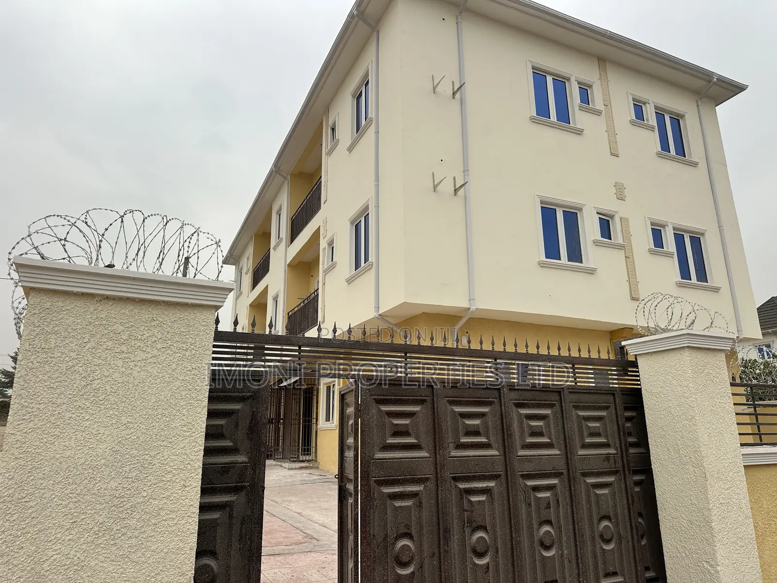 2bdrm Block of Flats in Fo1, Kubwa for rent in Kubwa