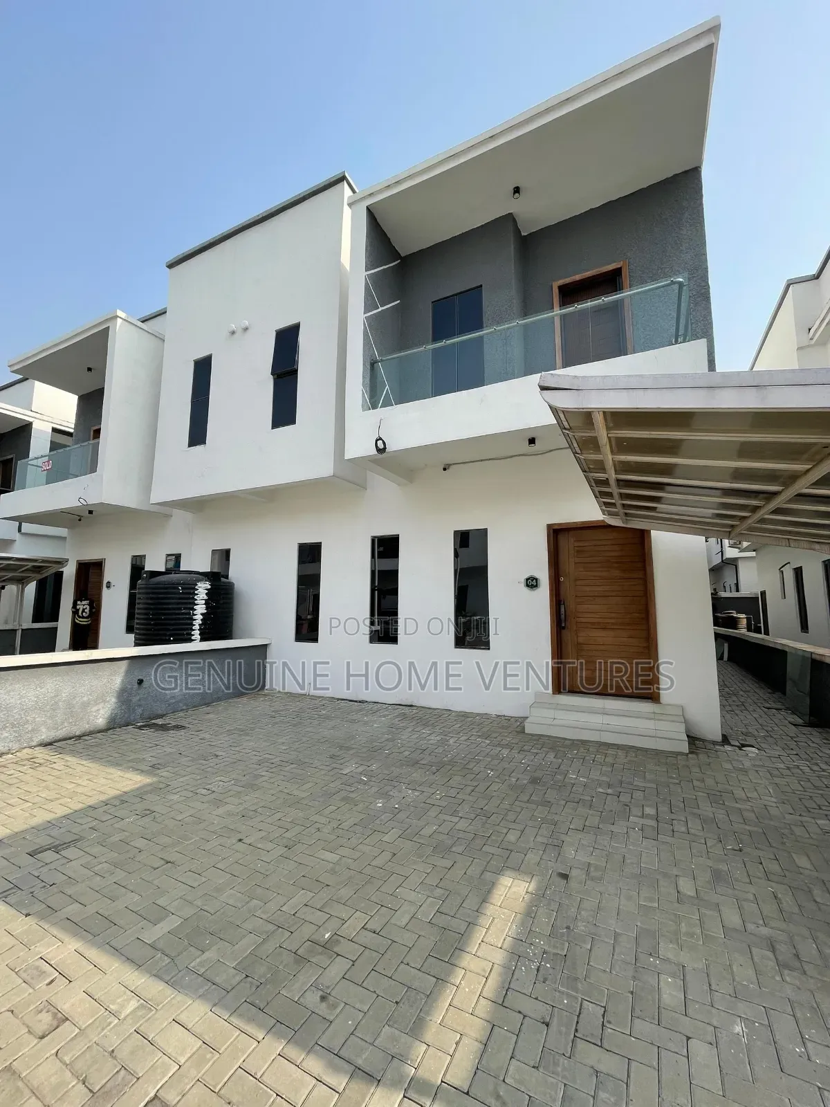 4bdrm Duplex in Vgc, Ikota for sale in Ikota