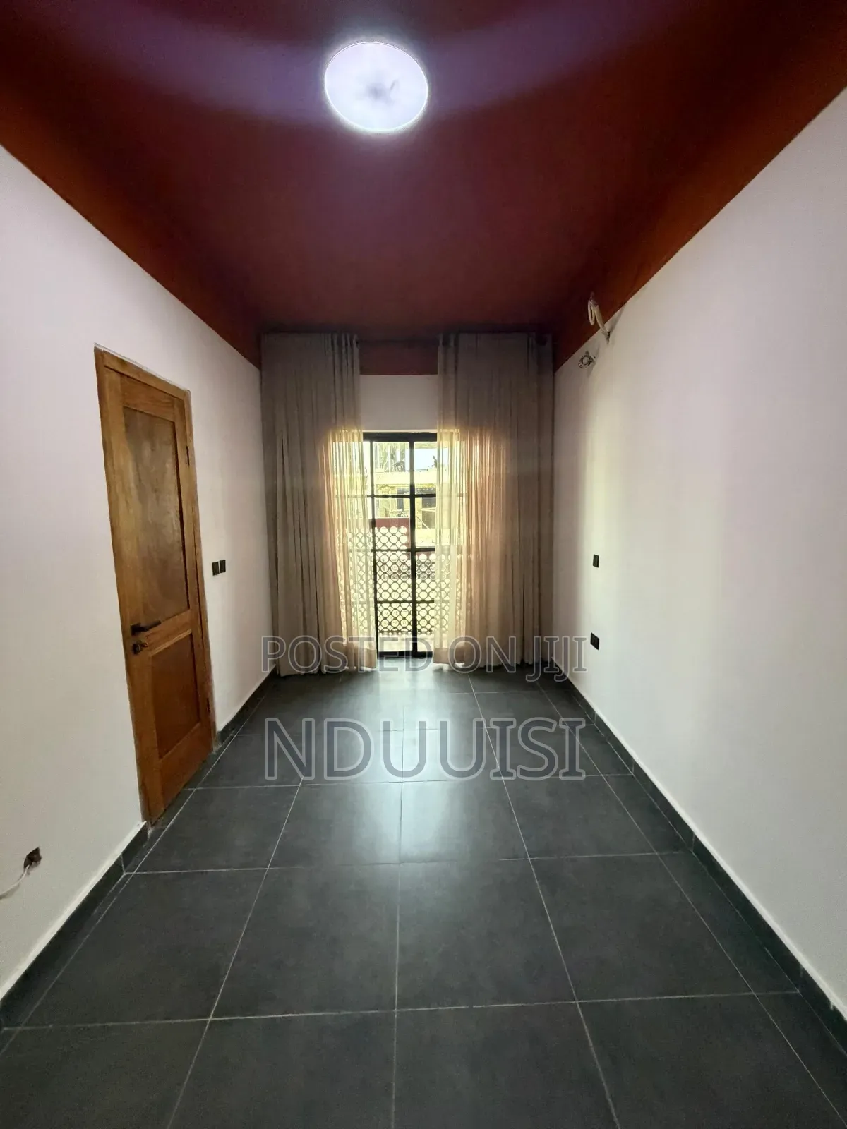 3bdrm Apartment in Ikate for sale in Ikate