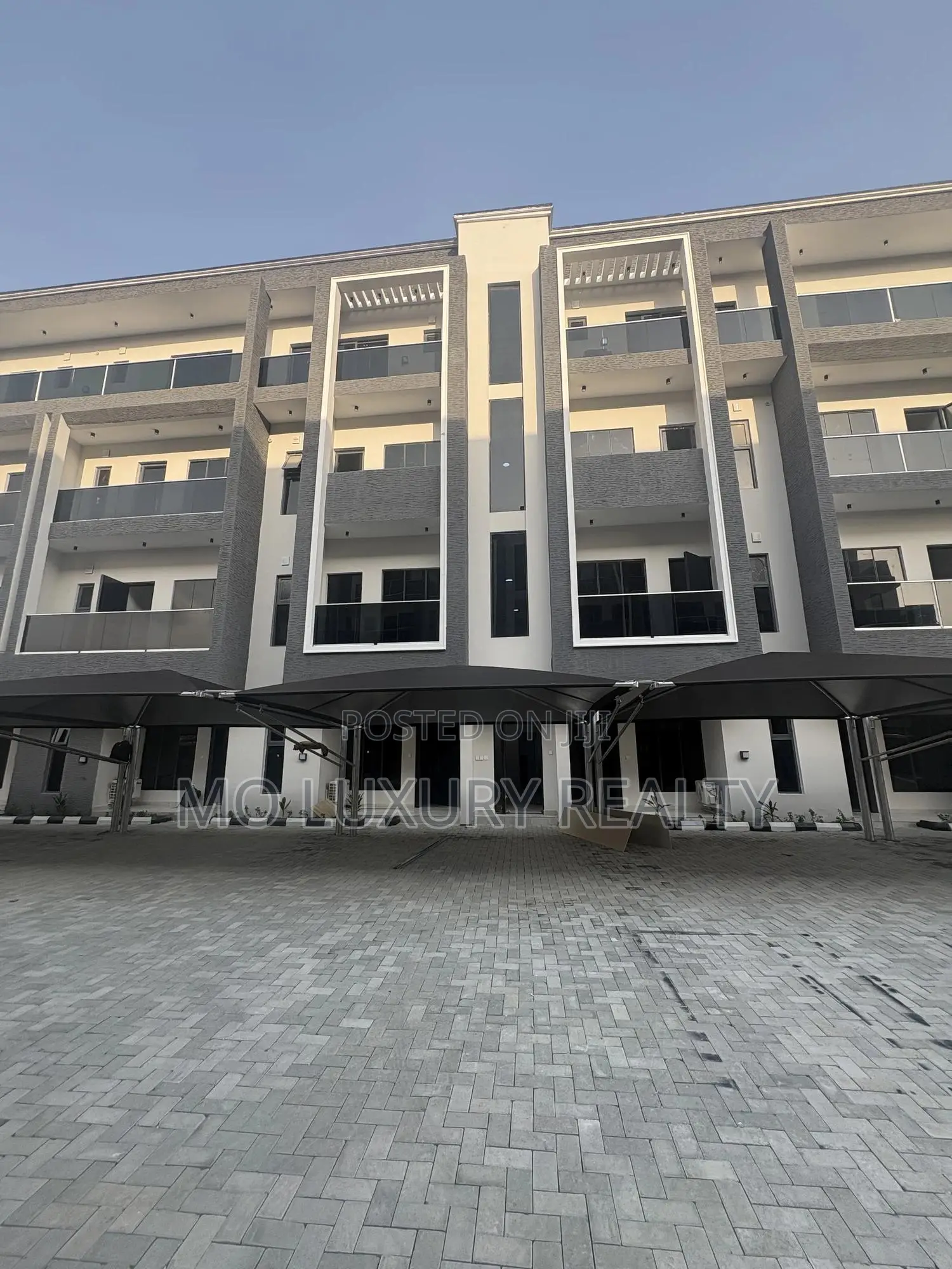4bdrm Apartment in Victoria Island for rent in Victoria Island