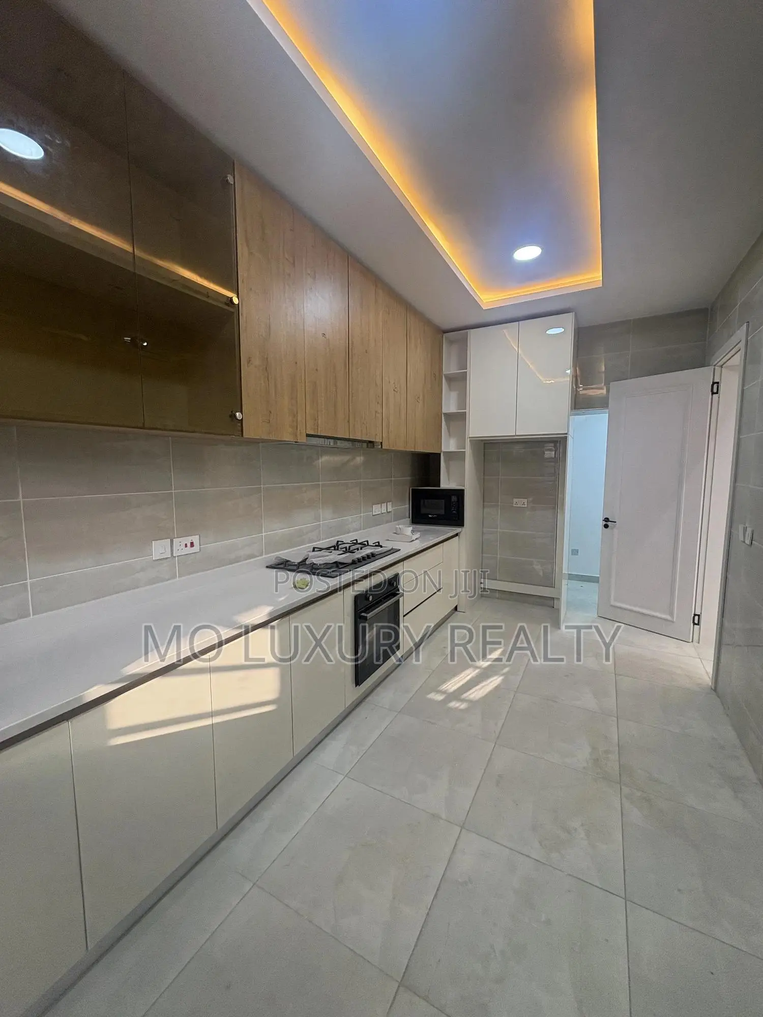 4bdrm Apartment in Victoria Island for rent in Victoria Island