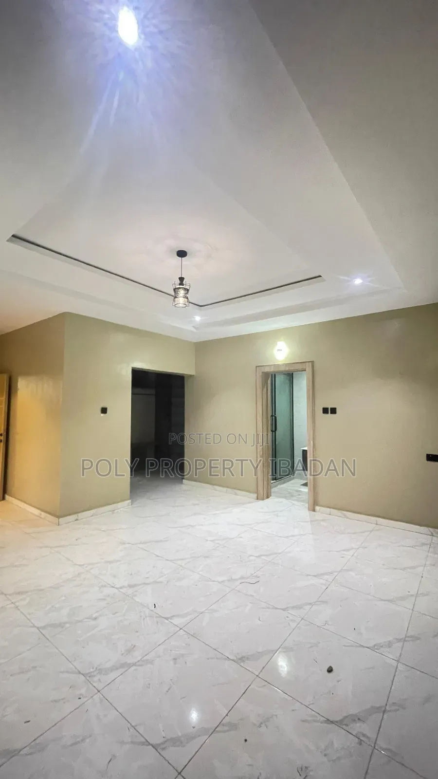 5bdrm Penthouse in Engr Lere Adigun Gra, Basorun for rent in Basorun