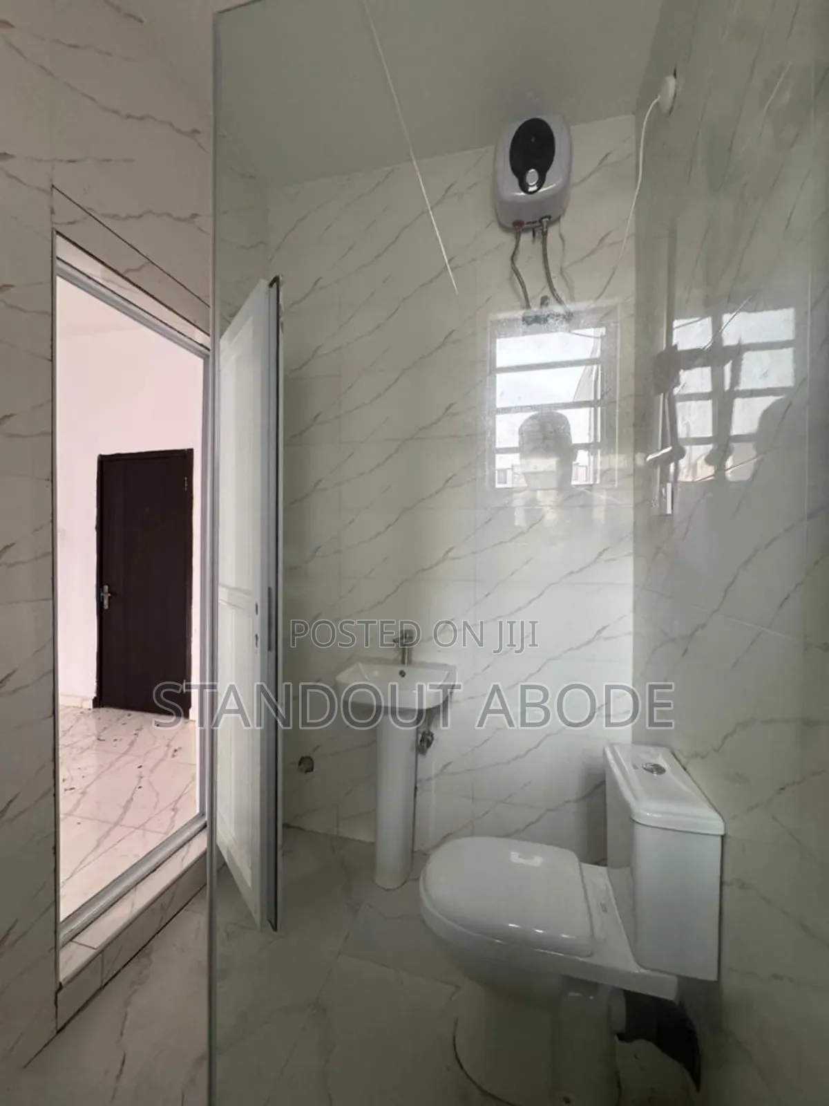 3bdrm Duplex in In An Estate, Ajah for sale in Ajah