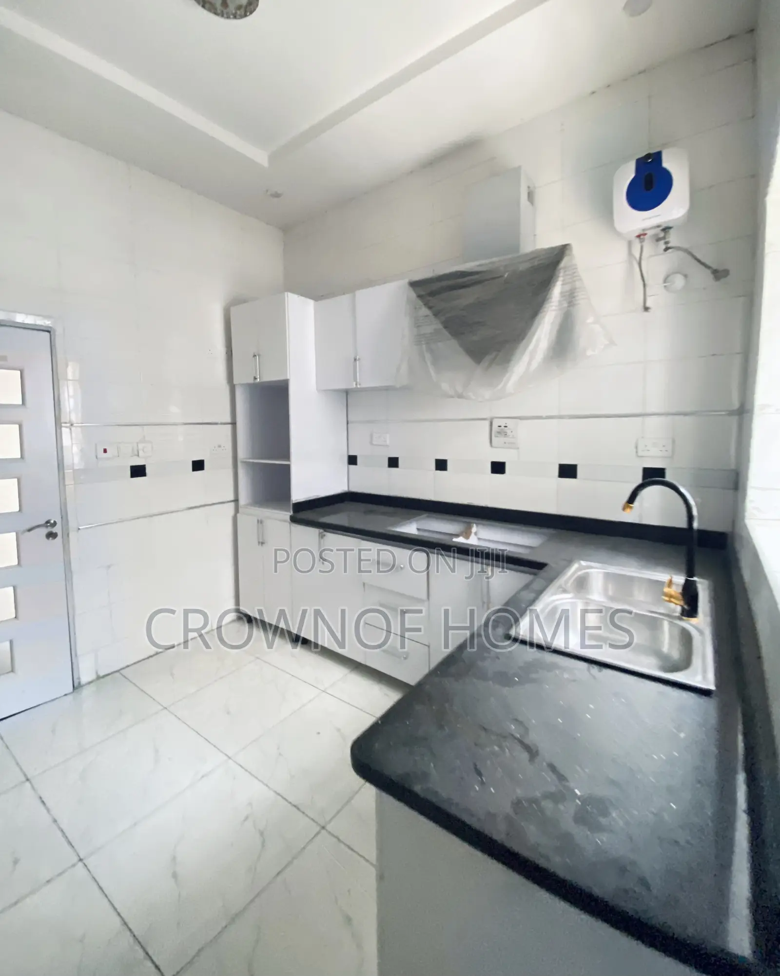 4bdrm House in Ikota for sale in Ikota