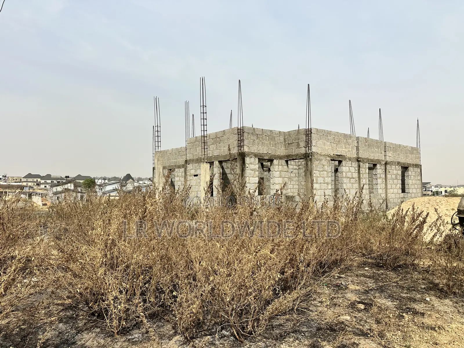 5bdrm Duplex in Lugbe District for sale in Lugbe District