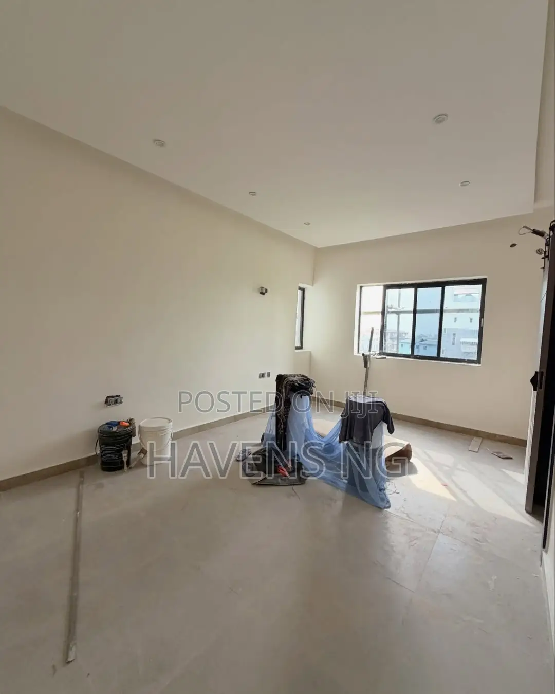 3bdrm Apartment in Sabo / Yaba for sale in Sabo / Yaba