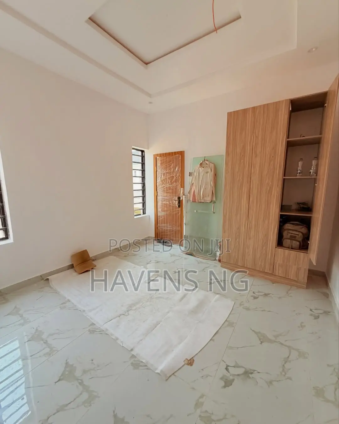 5bdrm Duplex in Omole Phase 1 for sale in Omole Phase 1