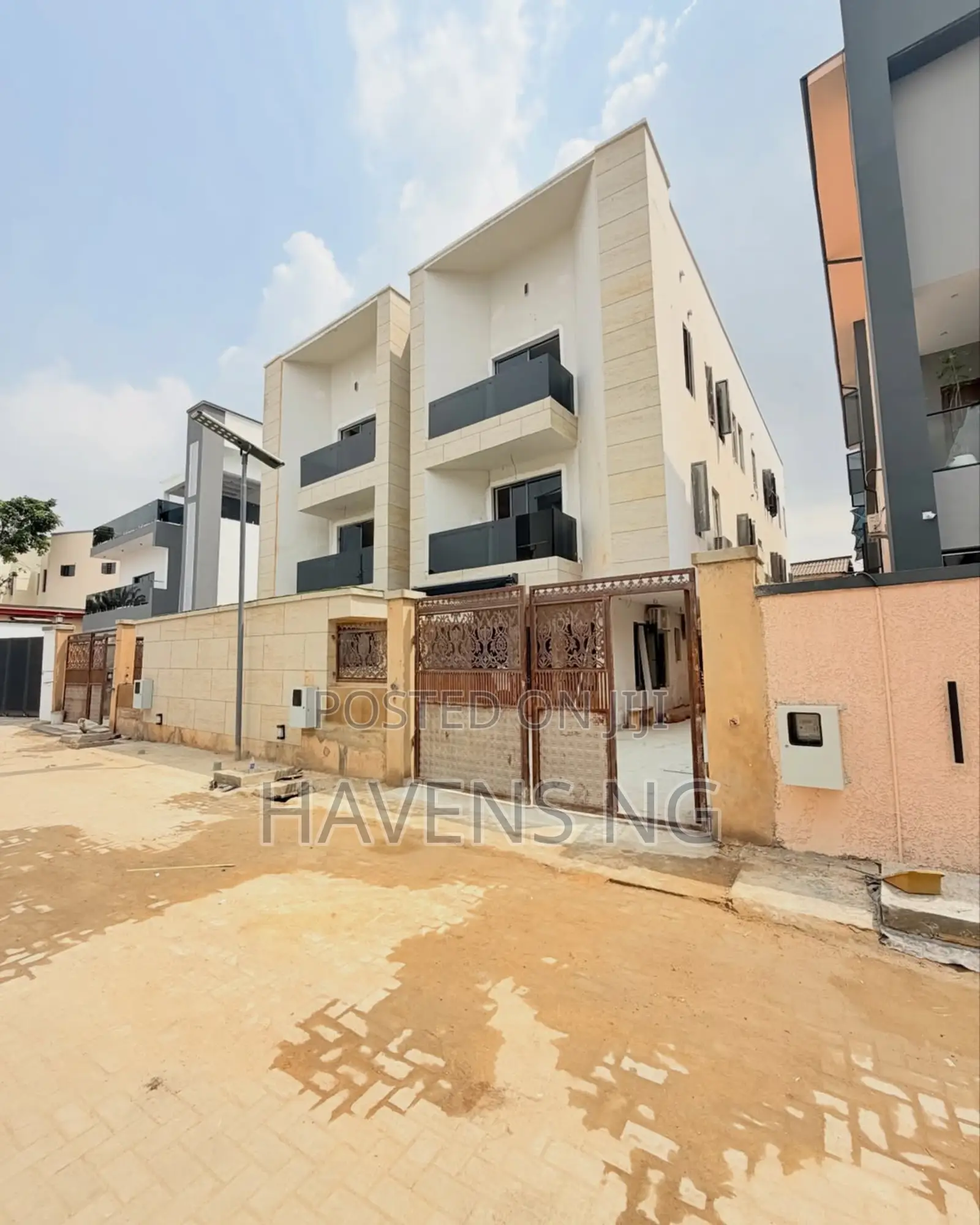 4bdrm Duplex in Ikeja GRA for sale in Ikeja GRA