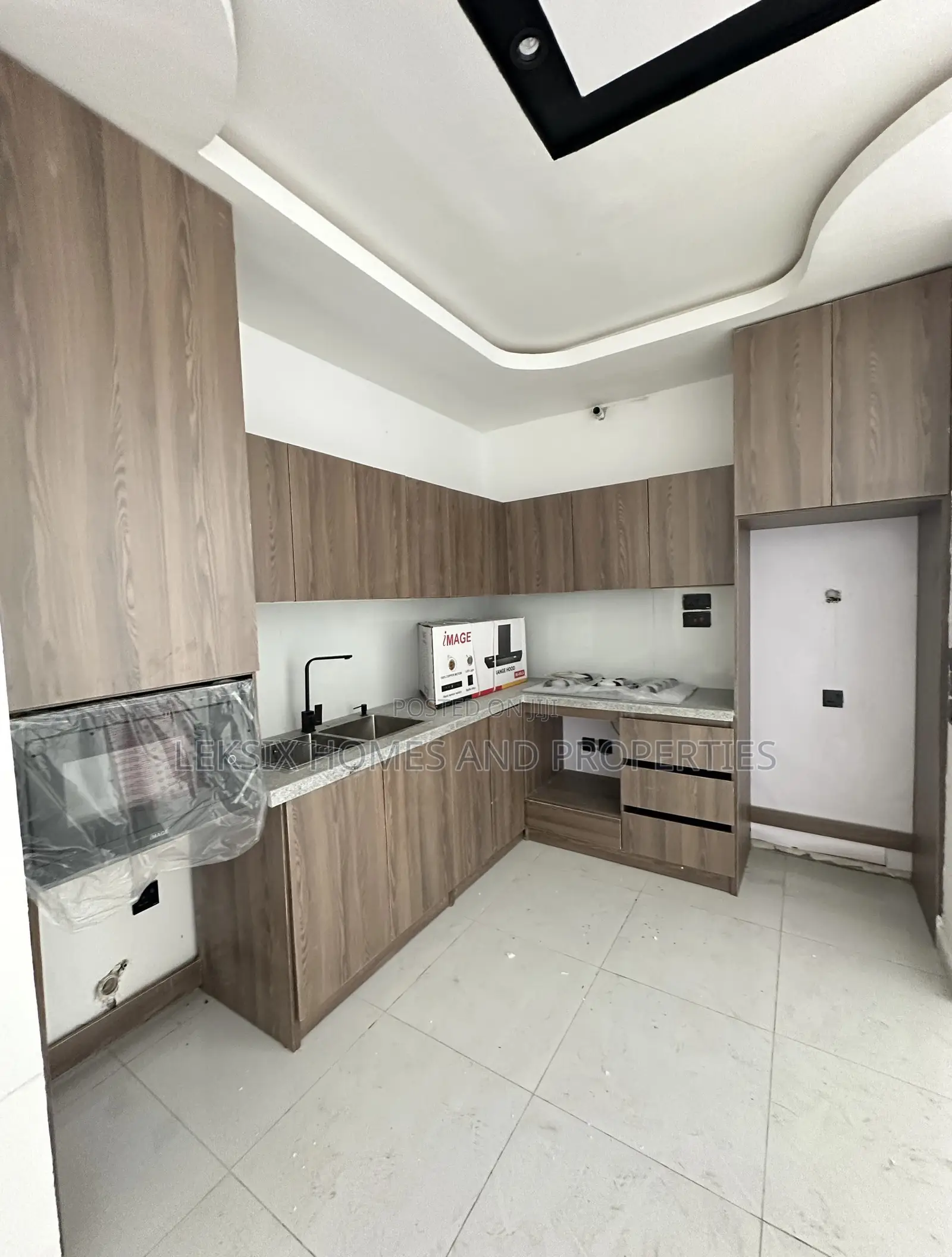 2bdrm Apartment in A Well Secured, Ikate for sale in Ikate