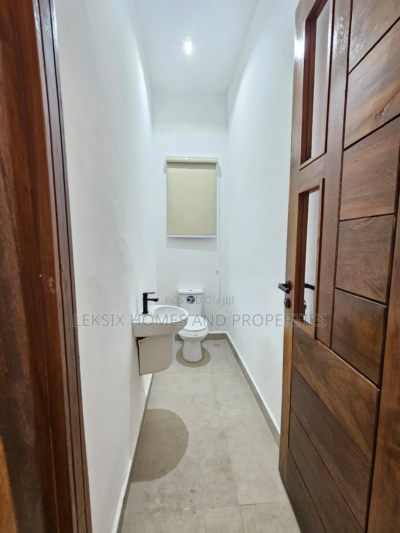 3bdrm Apartment in A Well Secured, Ikate for sale in Ikate