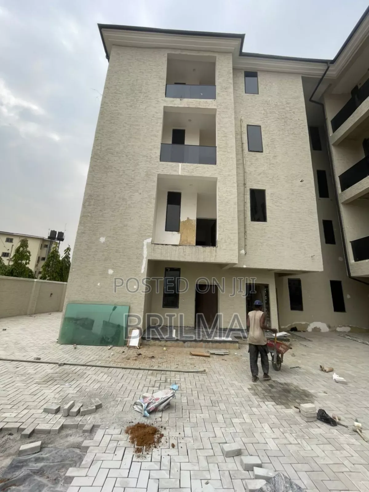 1bdrm Apartment in Jahi for sale in Jahi
