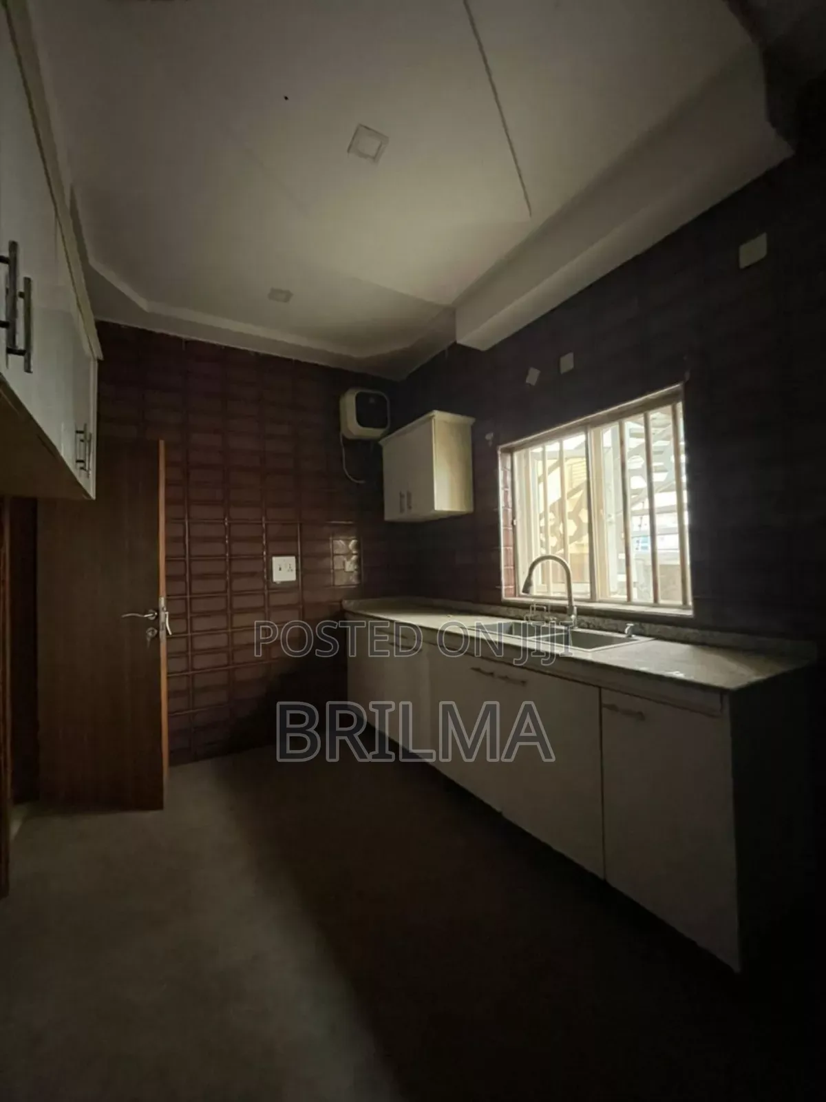 2bdrm Block of Flats in Jahi for sale in Jahi