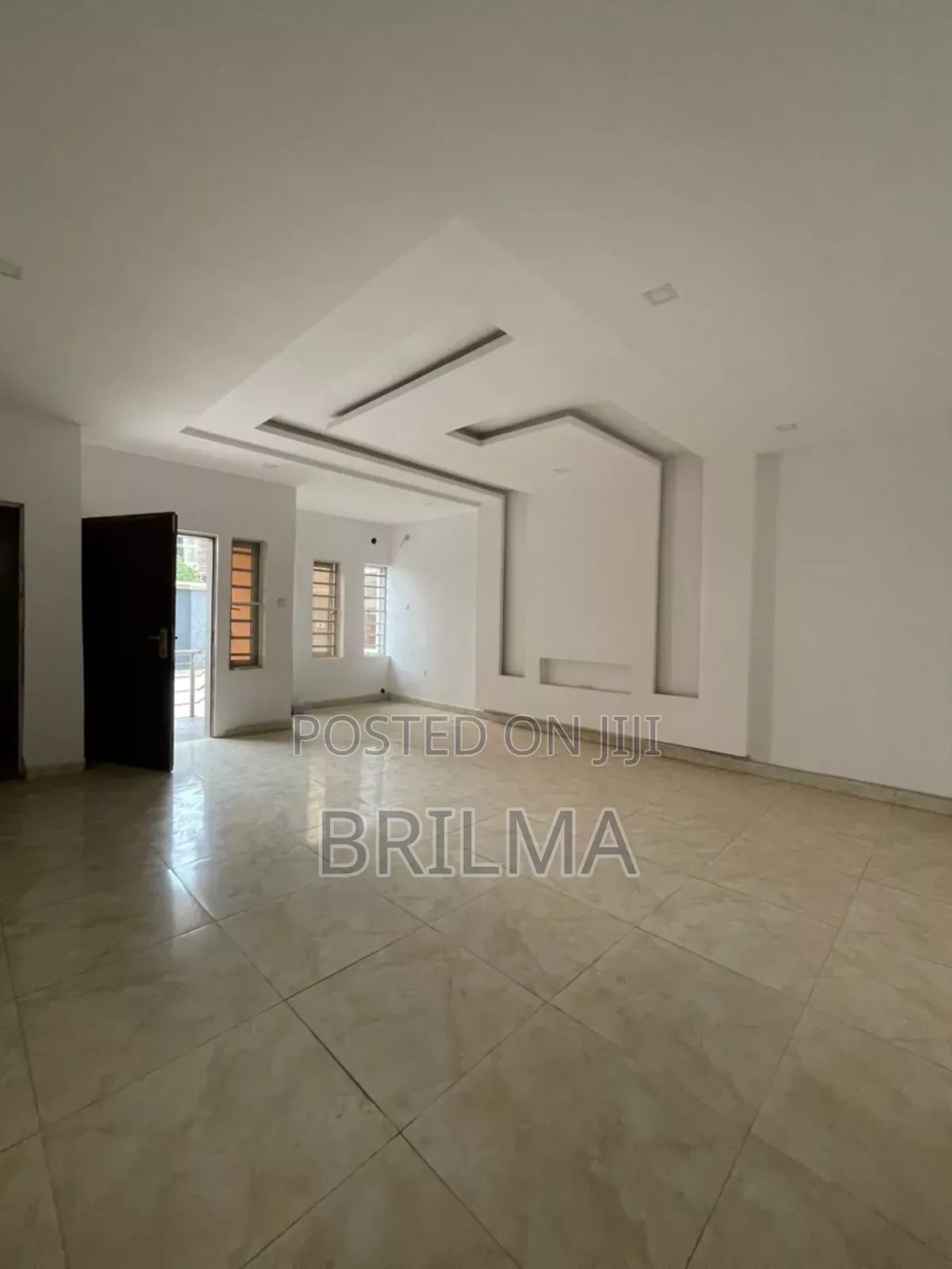 2bdrm Block of Flats in Jahi for sale in Jahi
