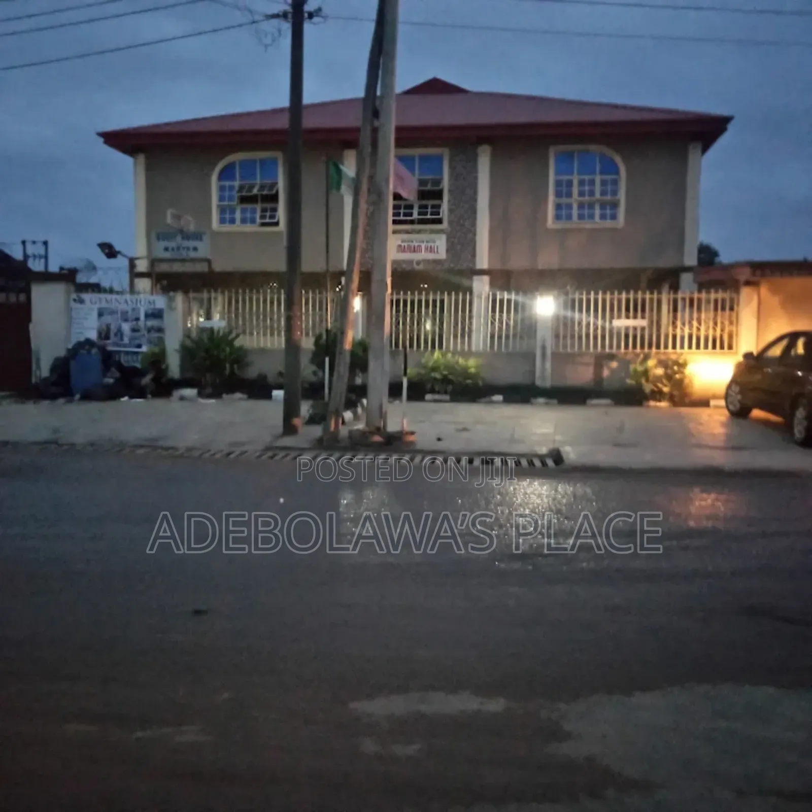 36 Rooms Hotel for Sale in Baruwa