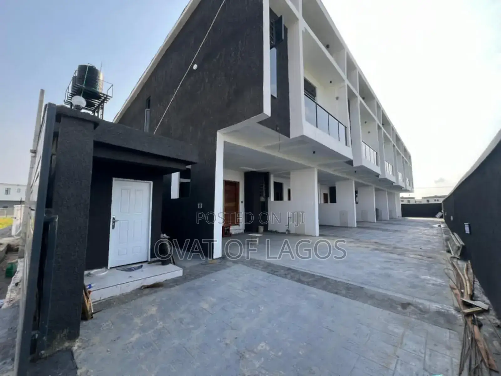 3bdrm Duplex in Ajah Lekki for sale in Ajah