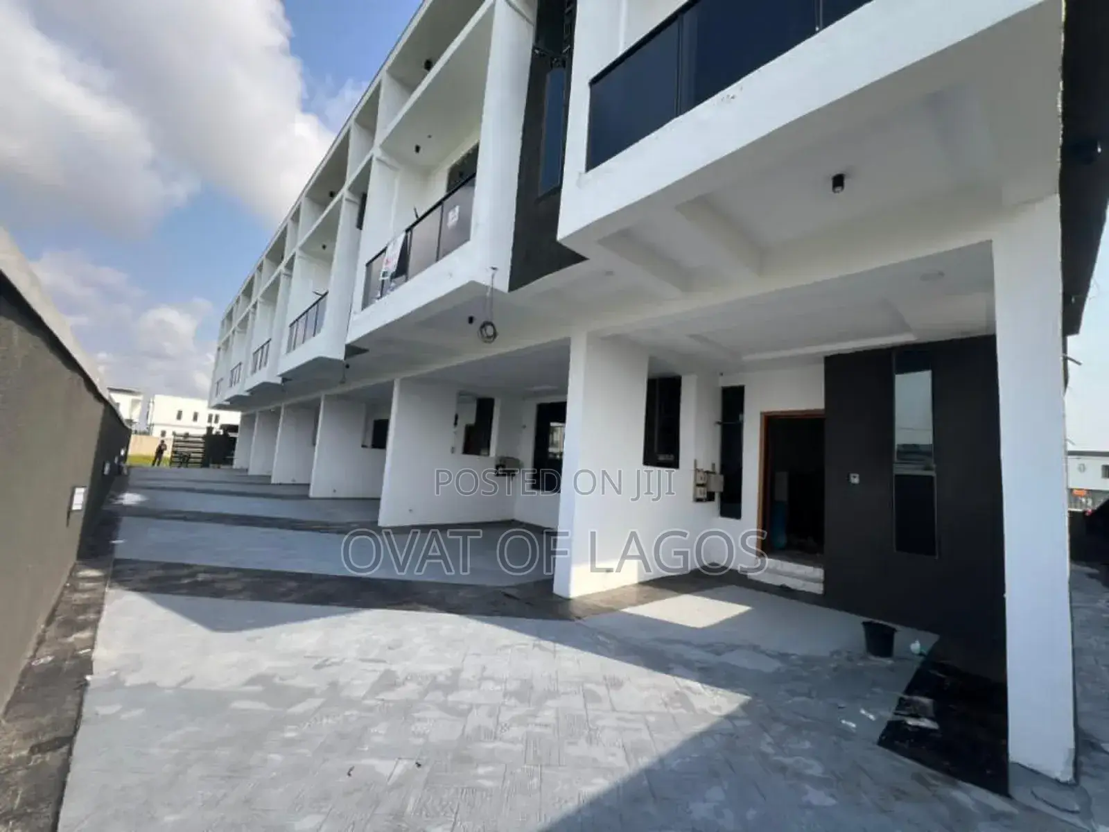 3bdrm Duplex in Ajah Lekki for sale in Ajah
