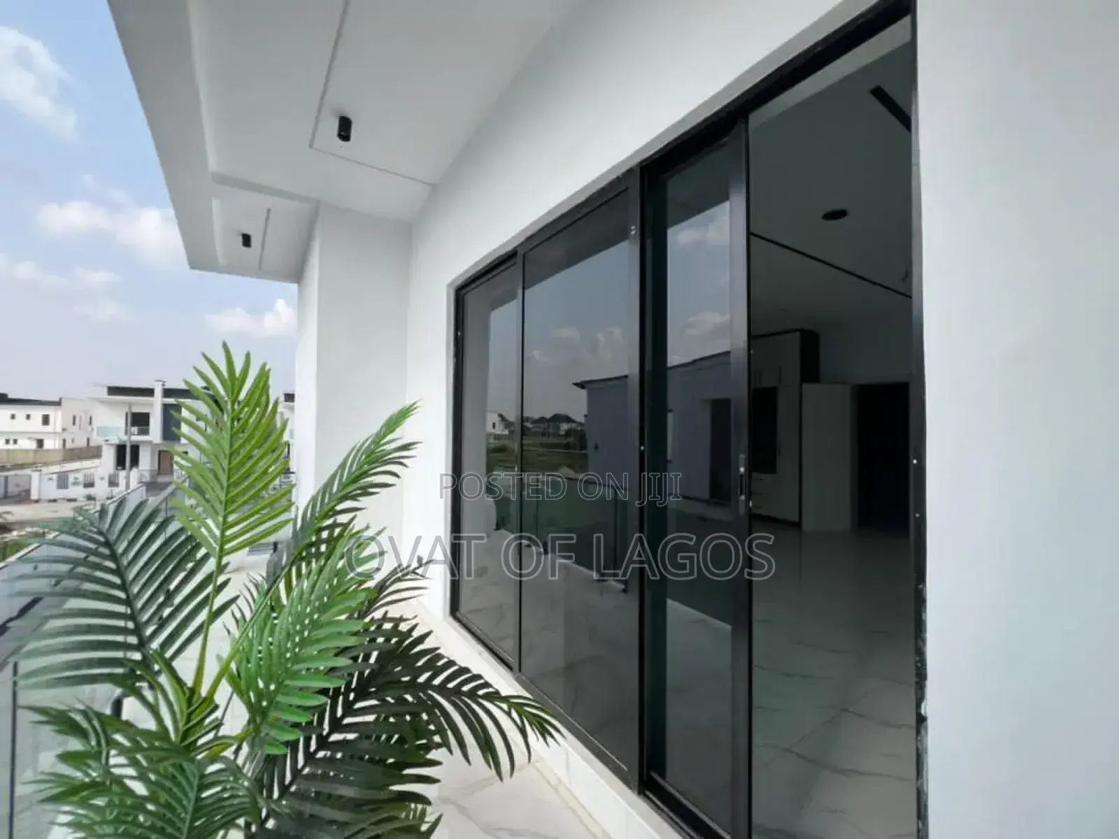5bdrm Duplex in Ajah Lekki for sale in Ajah