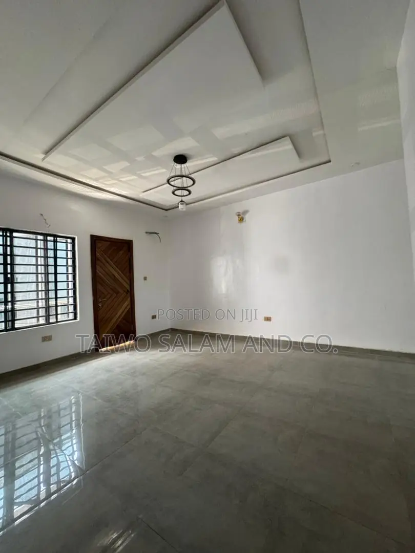 4bdrm Duplex in Agodi for sale in Agodi