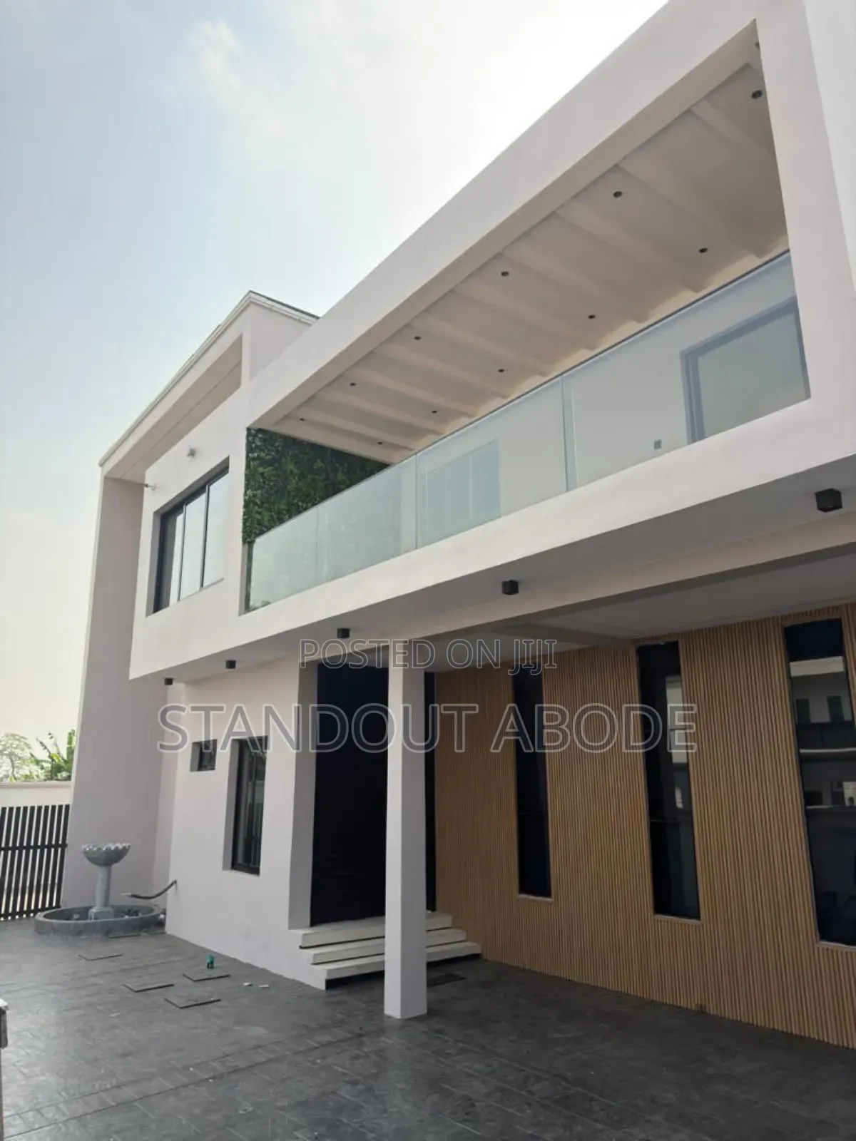 4bdrm Duplex in In An Estate, Iba / Ojo for sale in Iba / Ojo