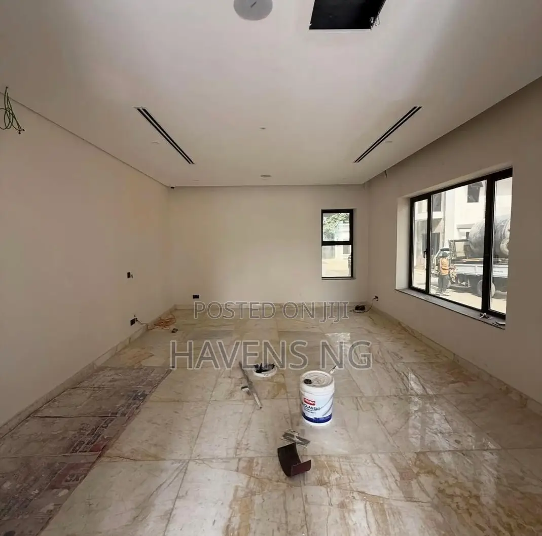 5bdrm Duplex in Kado for sale in Kado