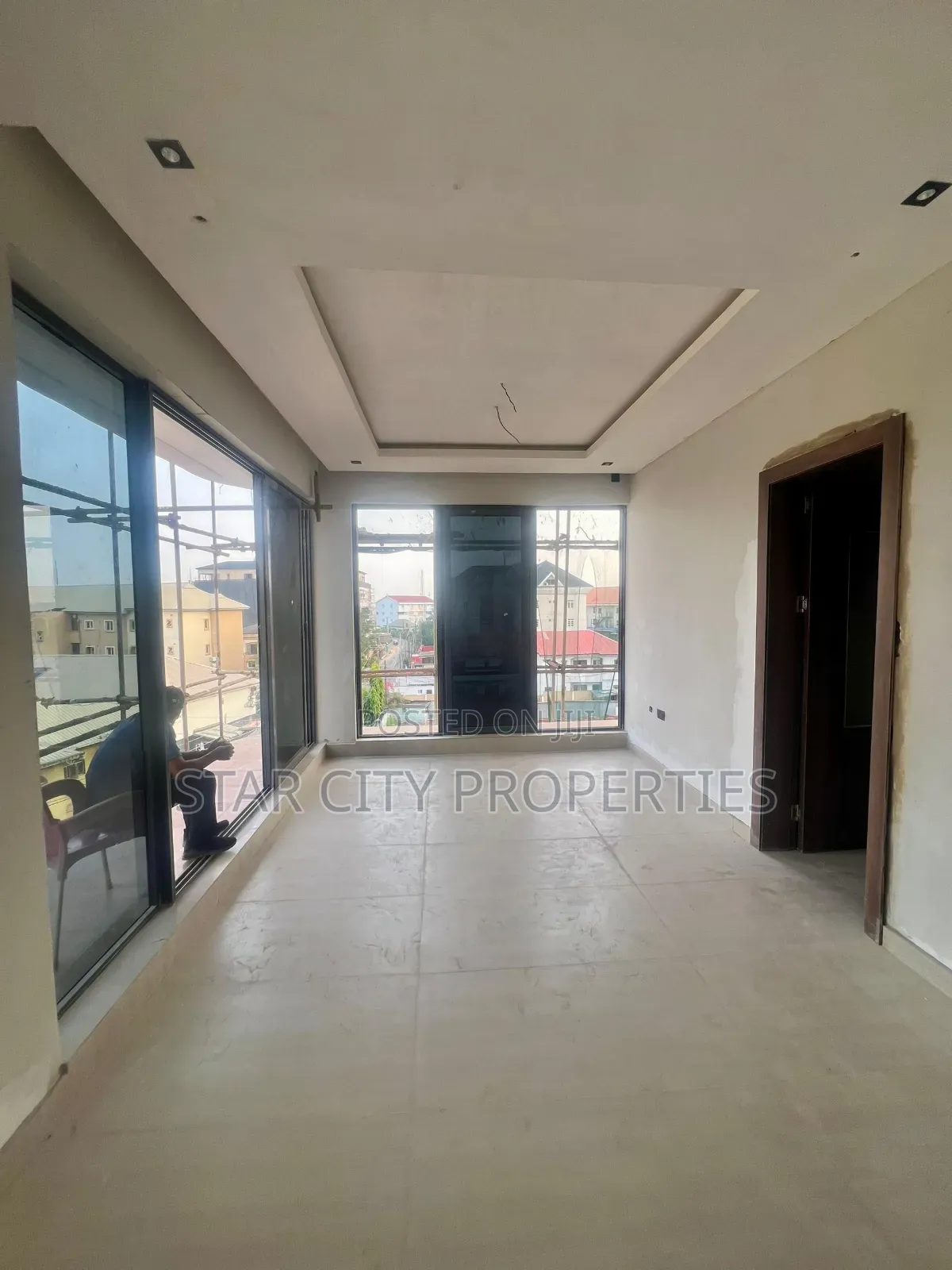 4bdrm Maisonette in Gra Ikeja for sale in Ikeja GRA
