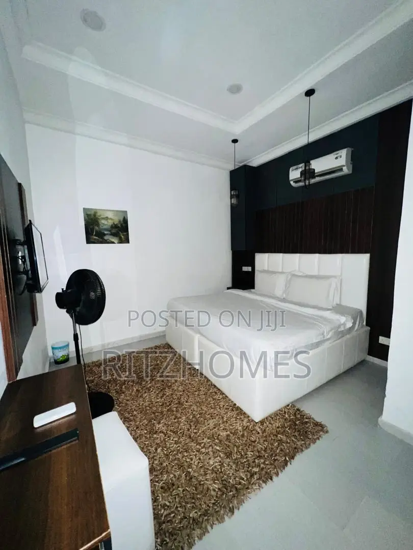 Furnished 2bdrm Apartment in Lekki Phase 1 for rent in Lekki Phase 1