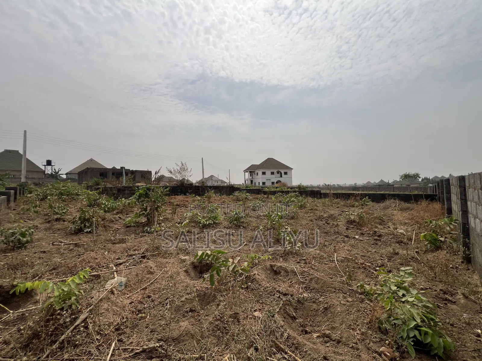 700sqm Fully Detached Duplex Land in Life Camp