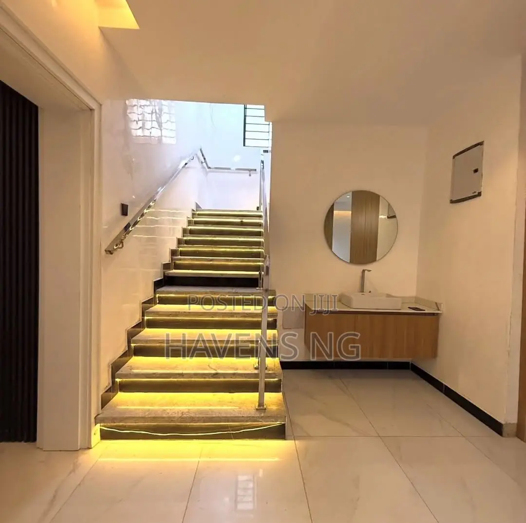 6bdrm Mansion in Guzape District for sale in Guzape District