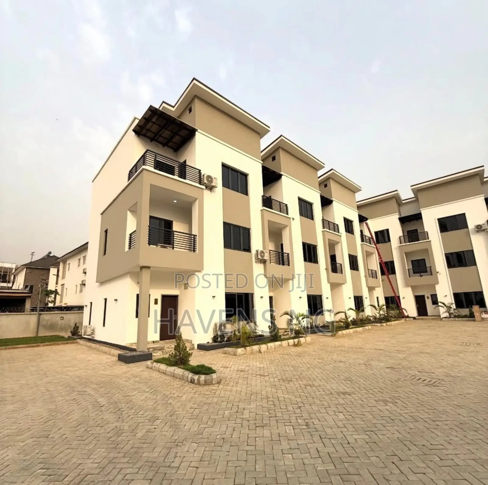 4bdrm Duplex in Jahi for sale in Jahi