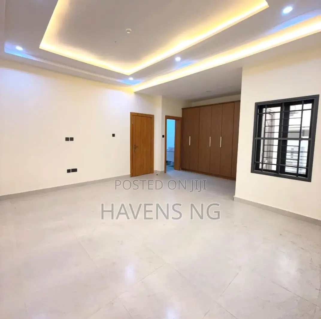 4bdrm Duplex in Jahi for sale in Jahi
