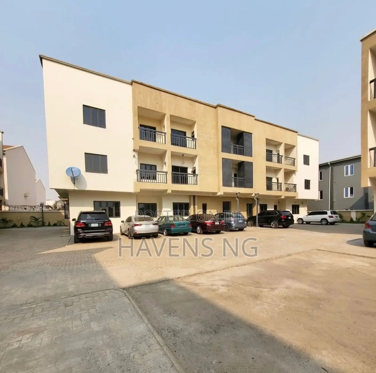3bdrm Apartment in Life Camp for sale in Life Camp