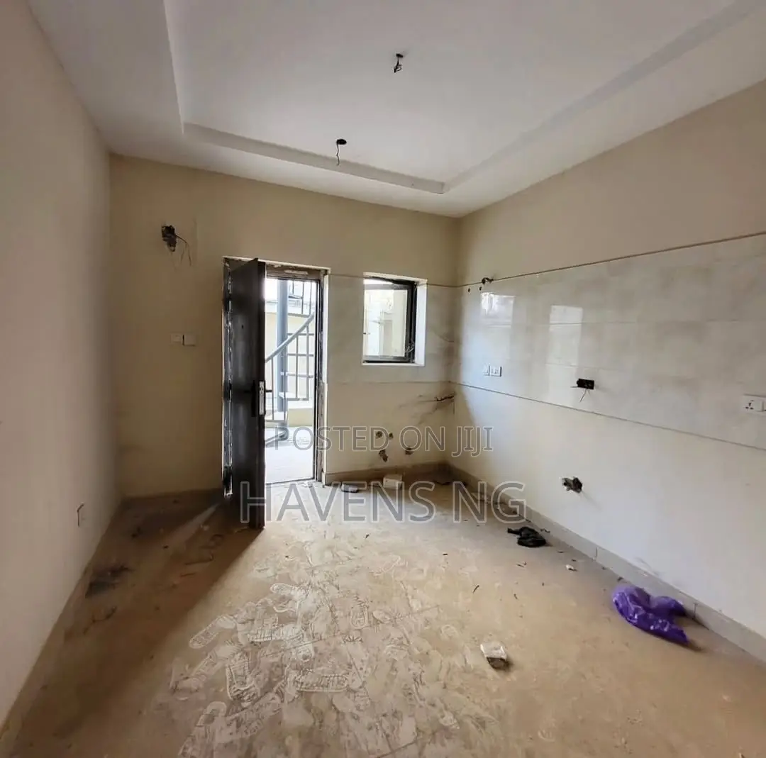 3bdrm Apartment in Life Camp for sale in Life Camp