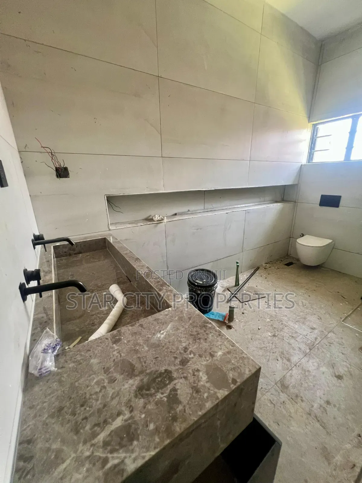 4bdrm Duplex in Magodo Gra for sale in Magodo