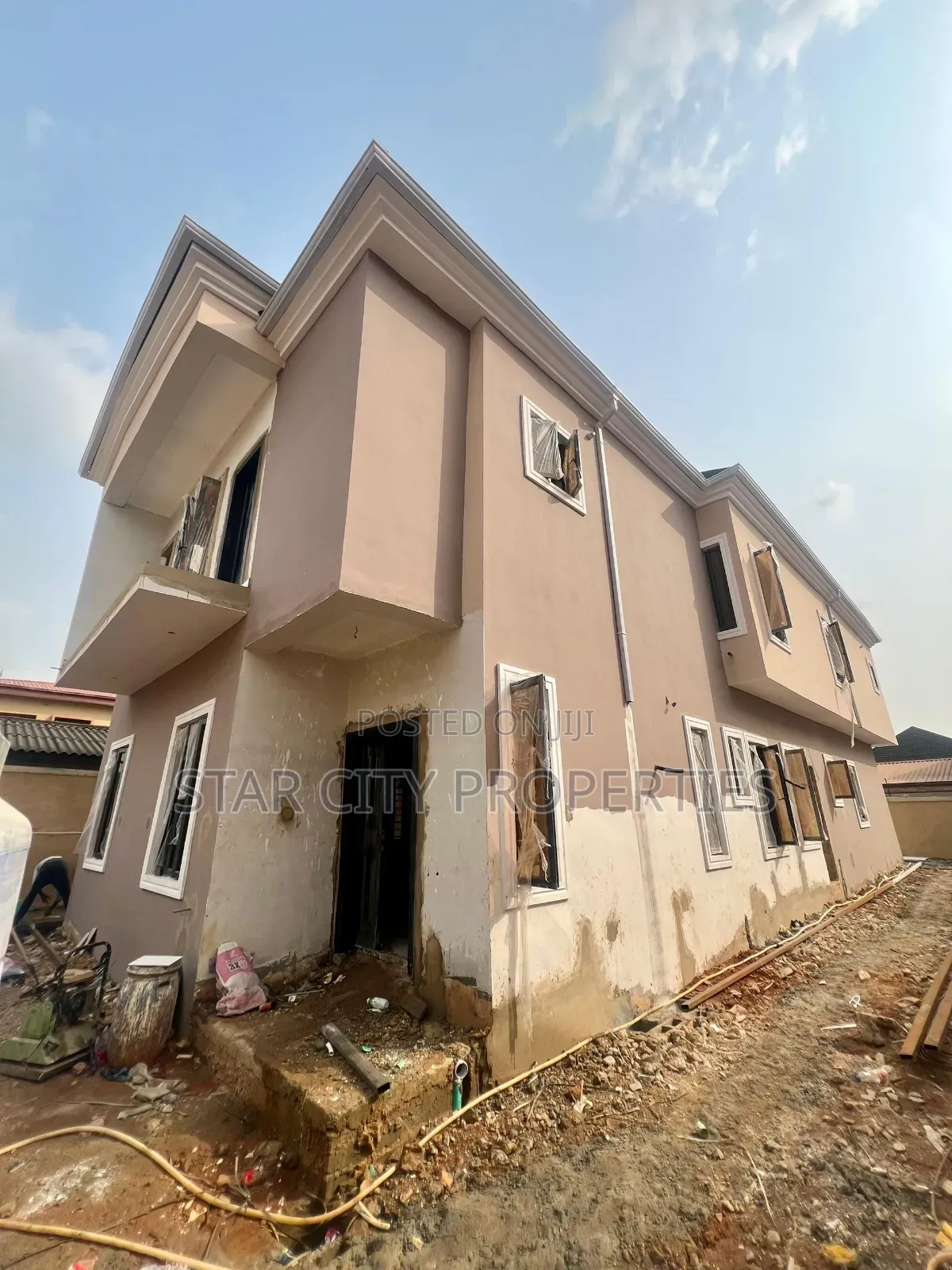 5bdrm Duplex in Omole 2 Lagos for sale in Omole Phase 2