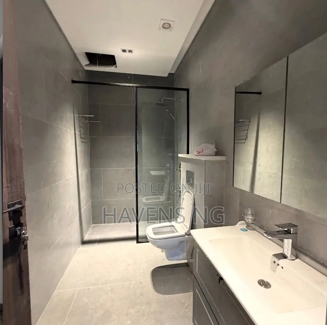 7bdrm Mansion in Maitama for sale in Maitama