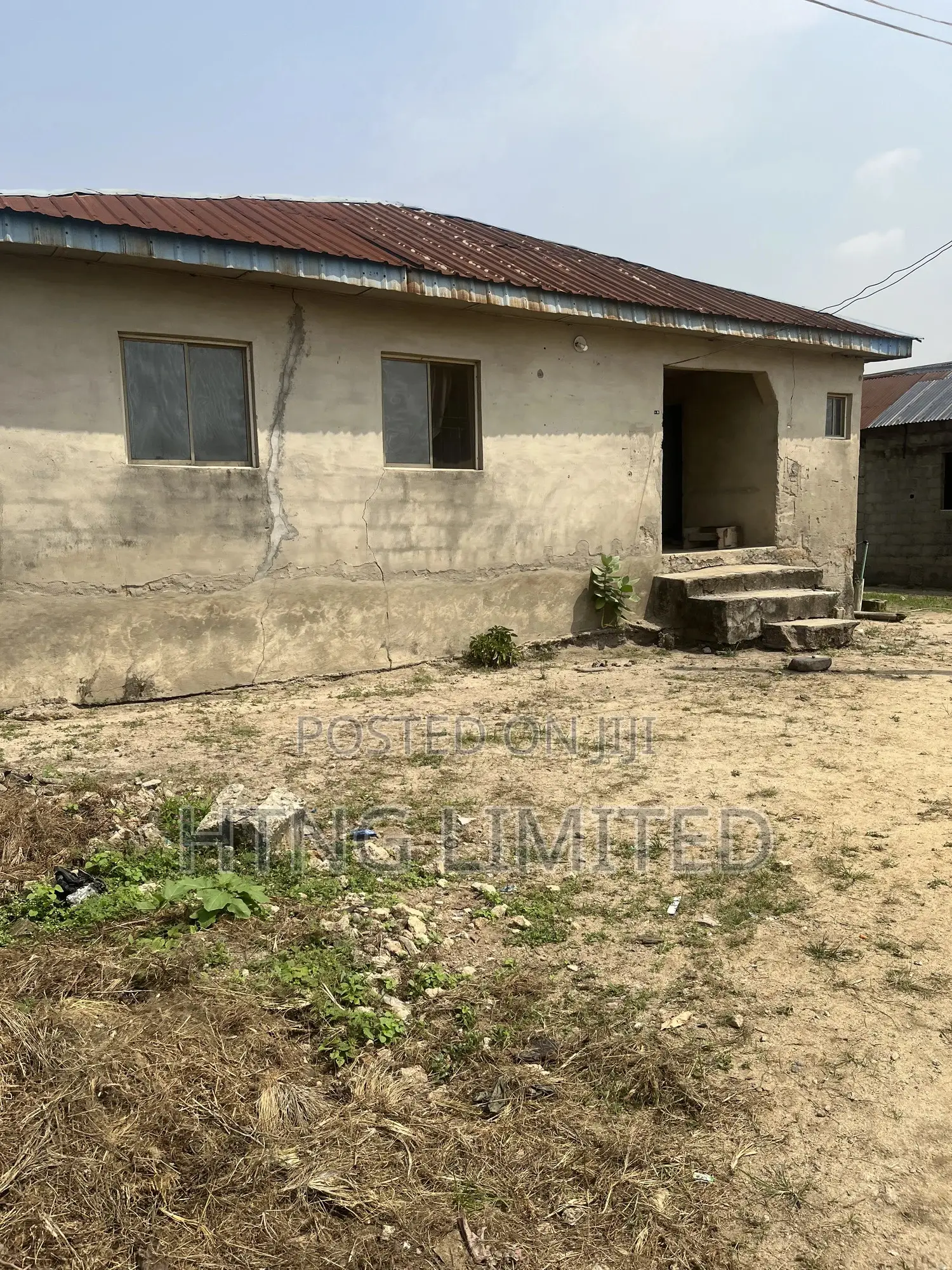 3bdrm Bungalow in Awobo, Igbogbo for sale in Igbogbo