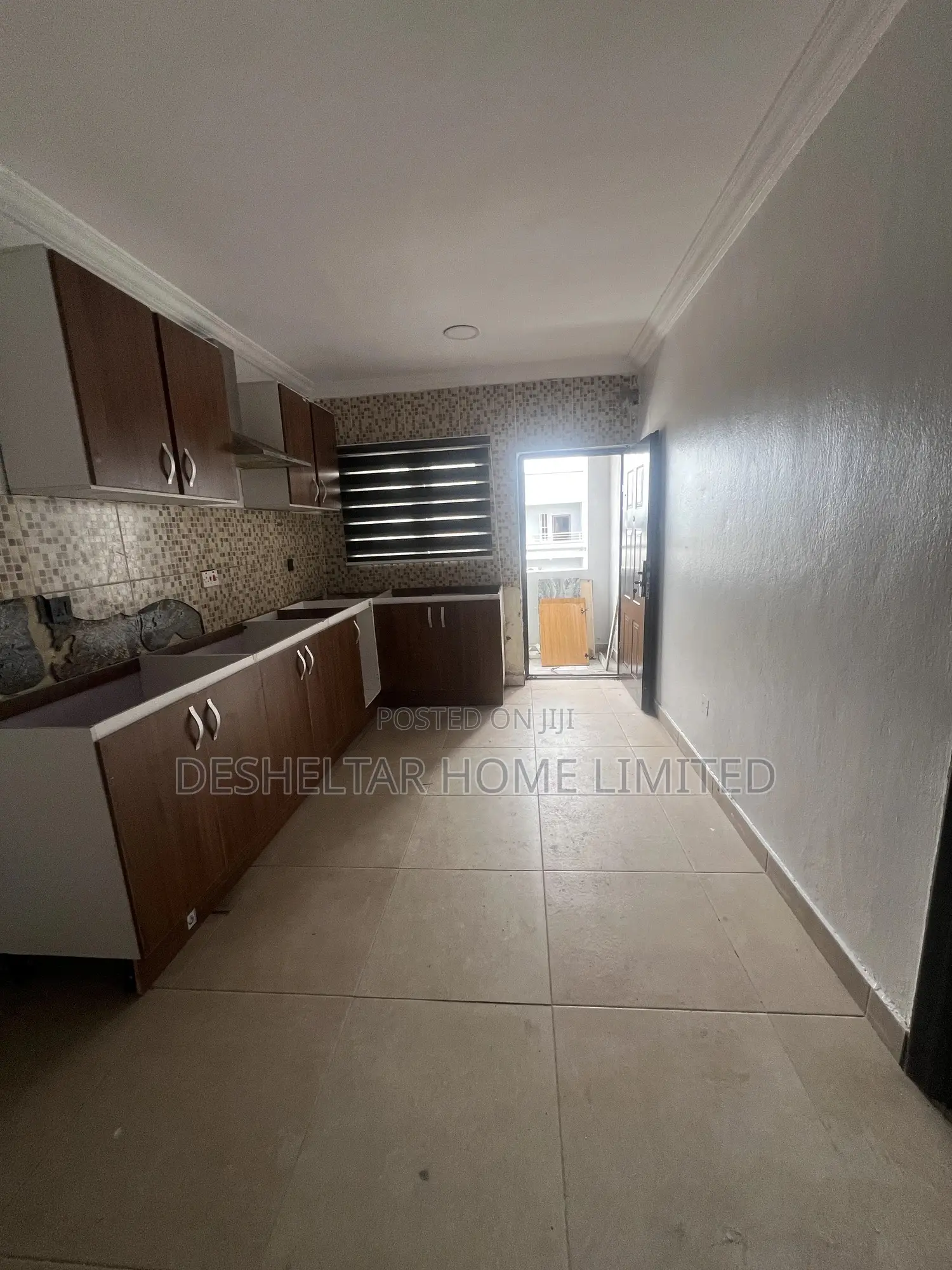 3bdrm Shared Apartment in Southern View Estate, Chevron for rent in Chevron
