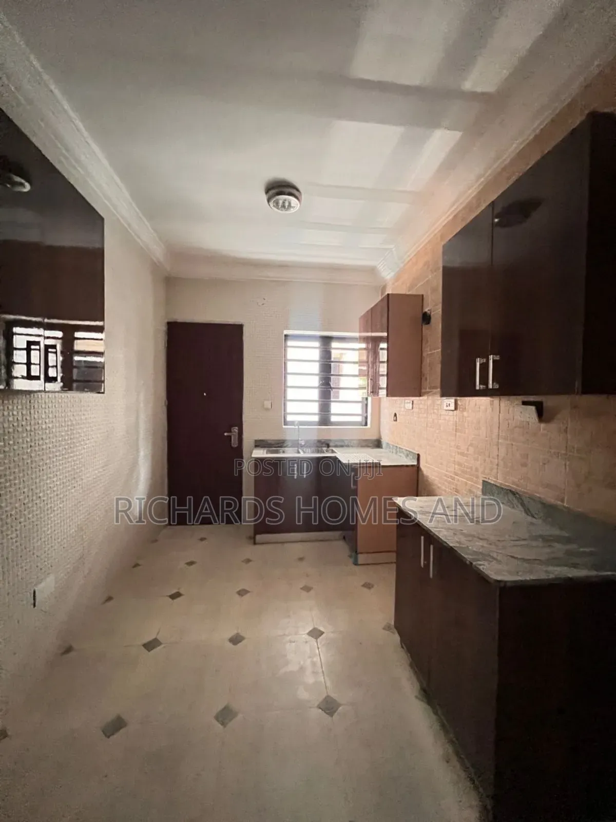 3bdrm Apartment in Ikoyi for rent in Ikoyi