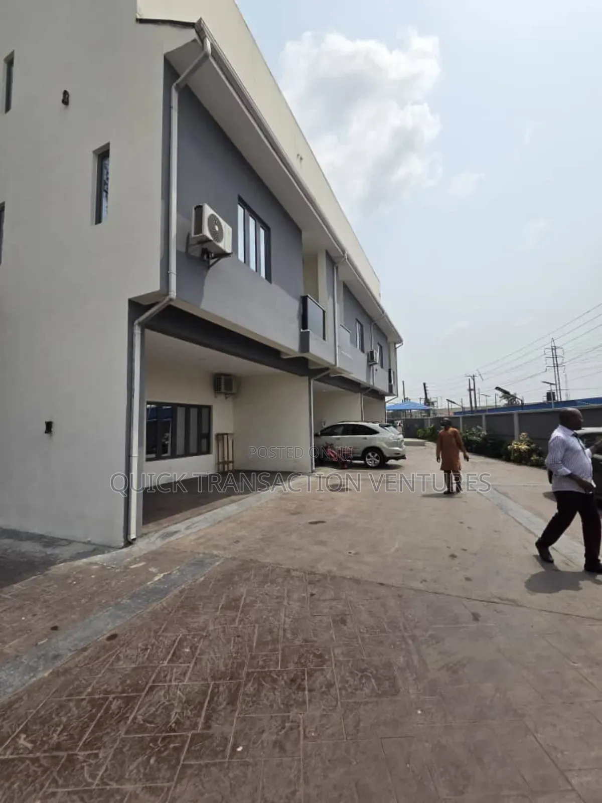 Furnished 4bdrm Duplex in Bode Thomas for sale in Bode Thomas