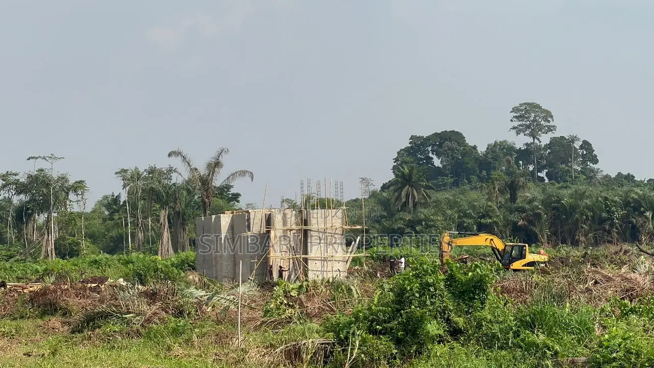 Land Along Epe-Itokin Ketu Road, Facing the Express on Hot Sale in Epe Road